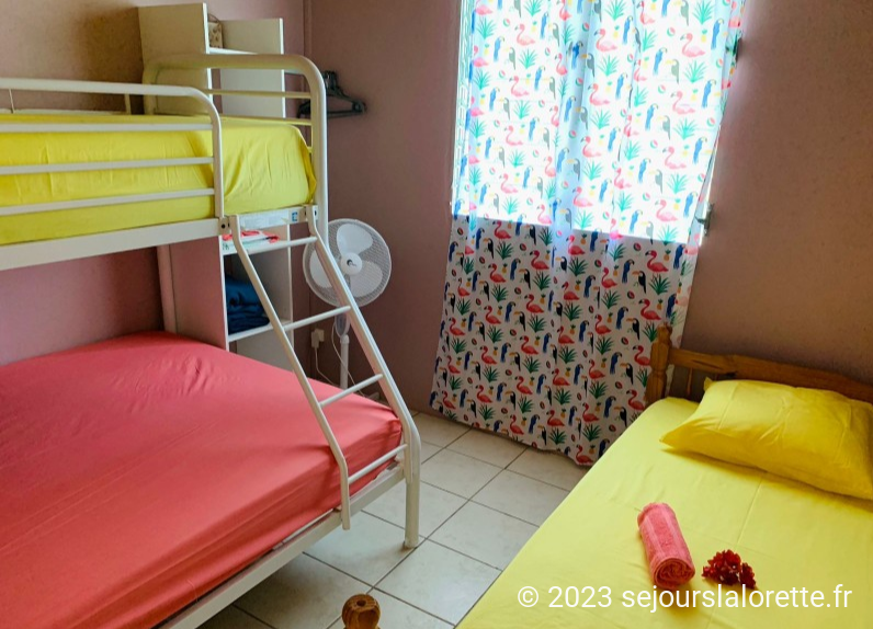 Rose... pour que le bonheur, la vitalité et la légèreté, ne vous quittent pas...